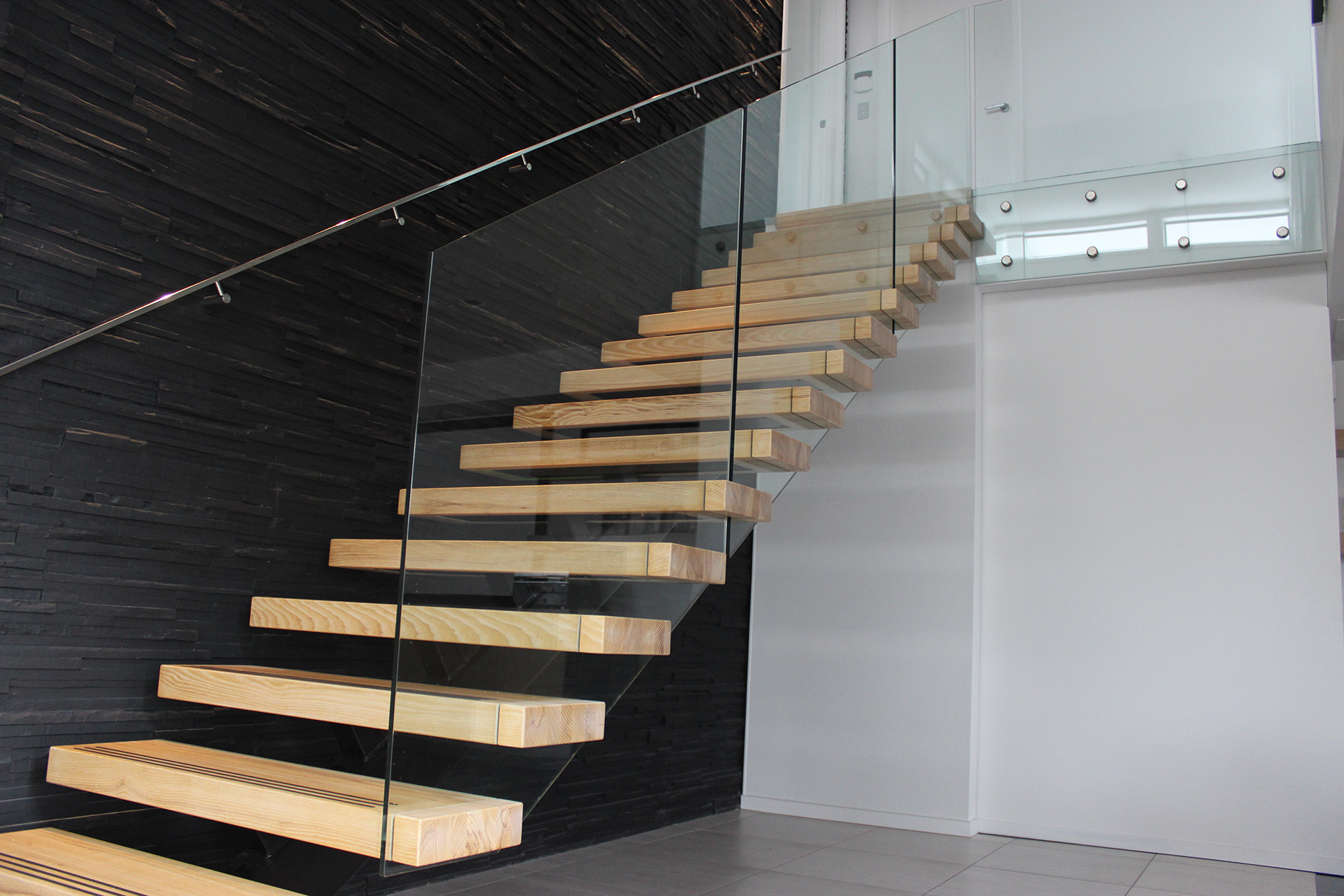 Glass Manufacturing & Installation NZ Frameless Glass, South Island