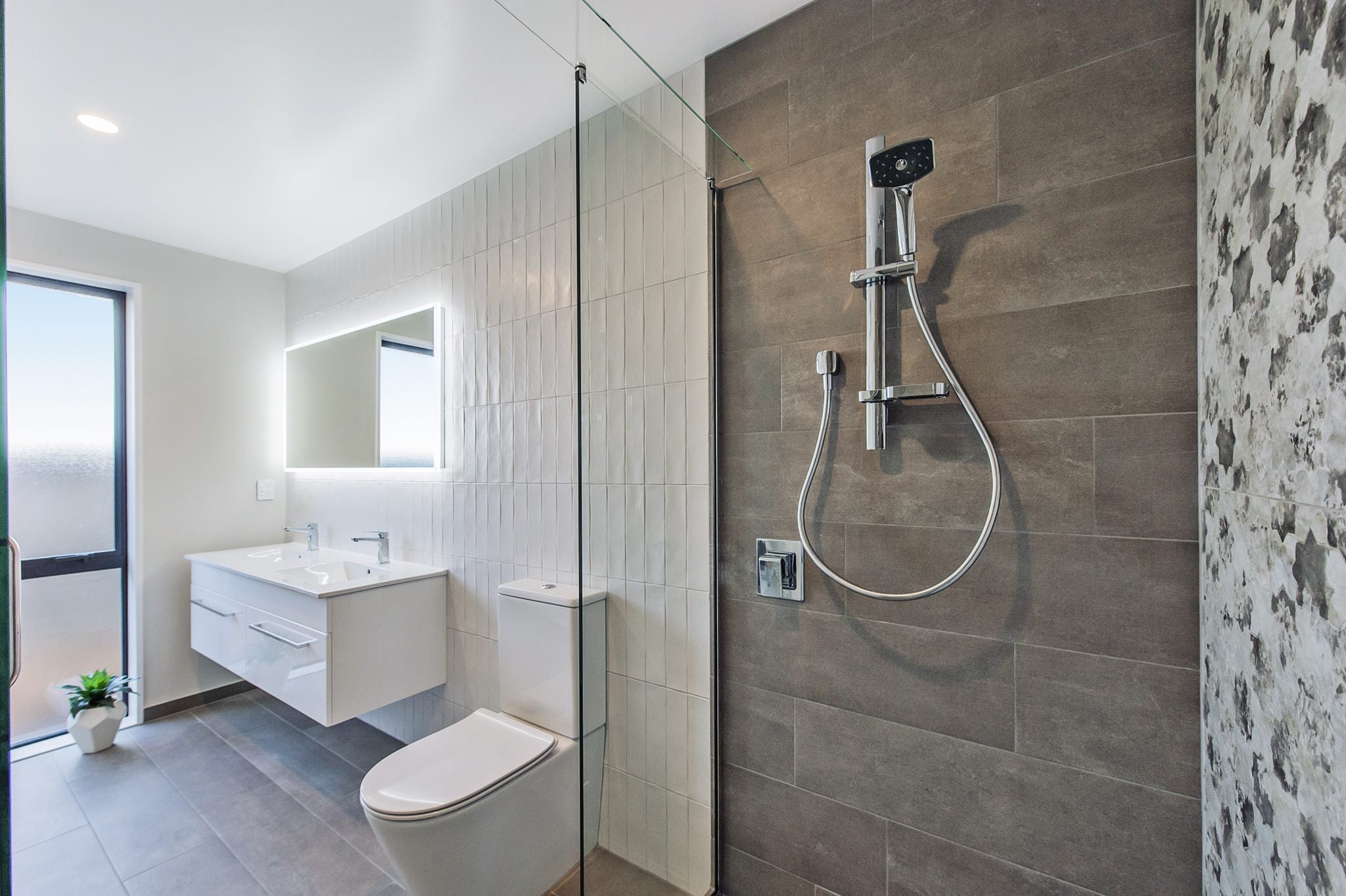 Safety Glass Showers NZ Frameless Glass, South Island